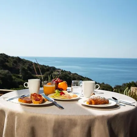 Appart hôtel Baia Delle Ginestre Teulada