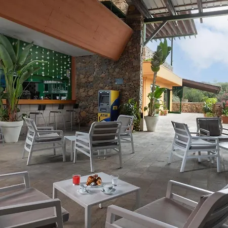 Baia Delle Ginestre Appart hôtel