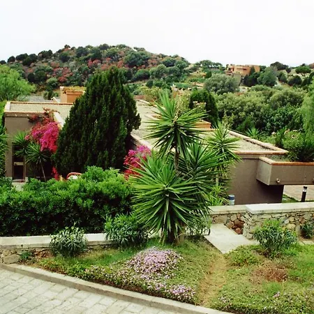 Baia Delle Ginestre Appart hôtel 4*