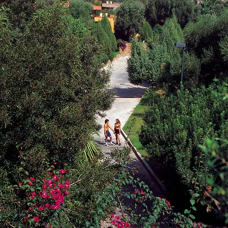 Hotel apartamentowy Eco Village Baia Delle Ginestre Teulada