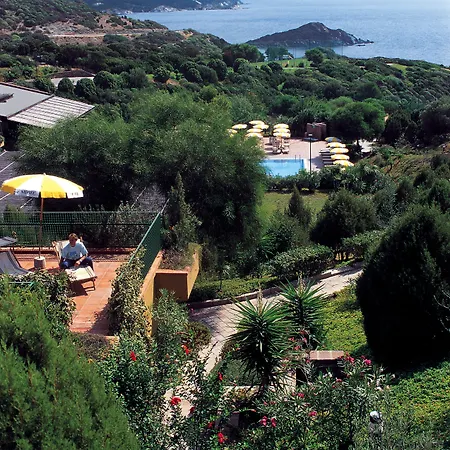 Eco Village Baia Delle Ginestre 4*