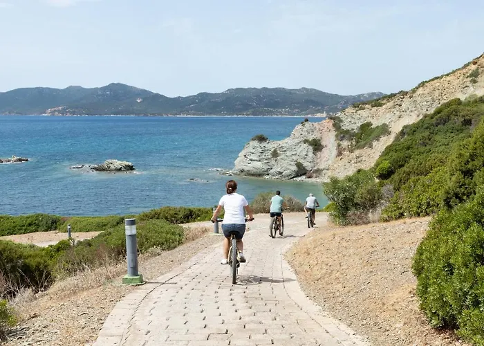 Eco Village Baia Delle Ginestre 4* Teulada