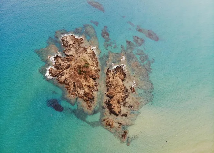Aparthotel Eco Village Baia Delle Ginestre 4*