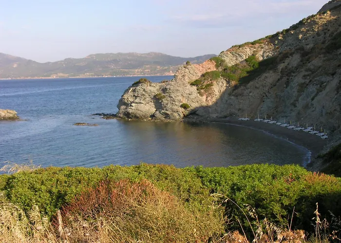 Eco Village Baia Delle Ginestre Aparthotel 4*
