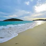 Eco Village Baia Delle Ginestre 4* 特乌拉达