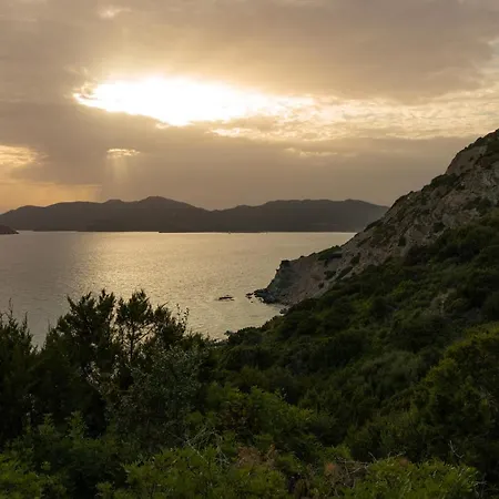 Apart Otel Eco Village Baia Delle Ginestre 4*