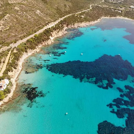 Eco Village Baia Delle Ginestre Lägenhetshotell 4*