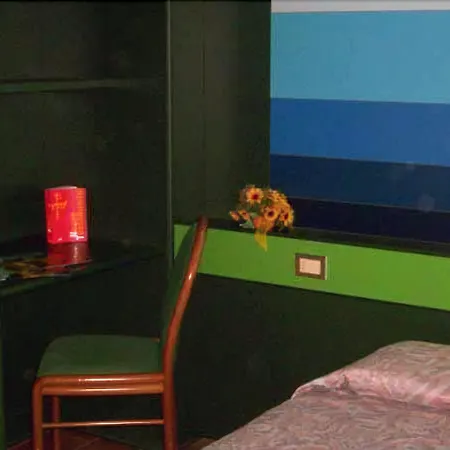 Eco Village Baia Delle Ginestre טאולאדה