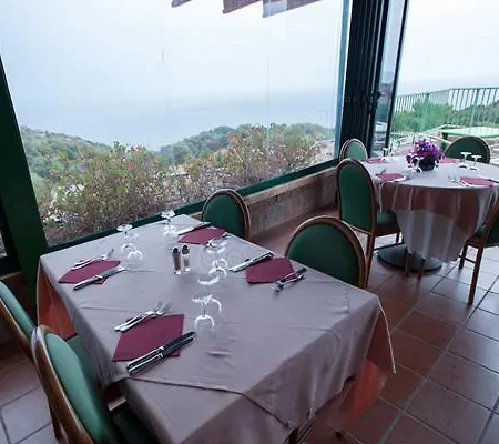 Eco Village Baia Delle Ginestre